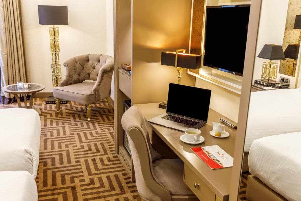 Ramada Hotel And Suites by Wyndham Istanbul Golden Horn - 41