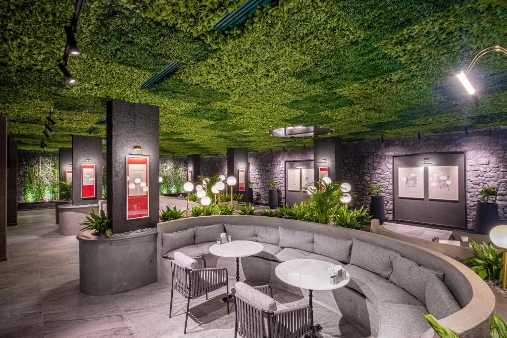 Rubi Platinum Sign - 10