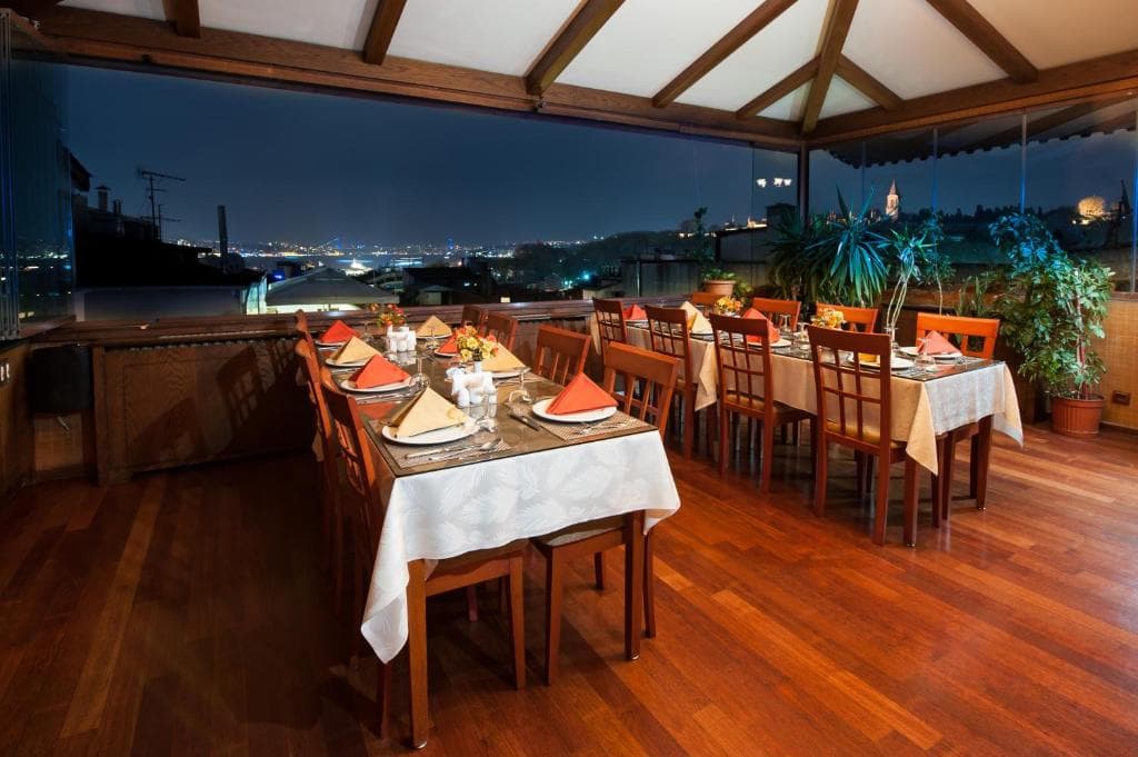 Centrum Istanbul Hotel - 18