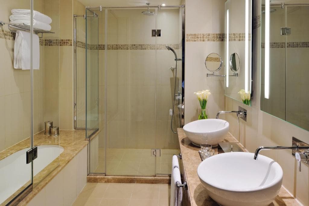 Avani Deira Dubai Hotel - 4