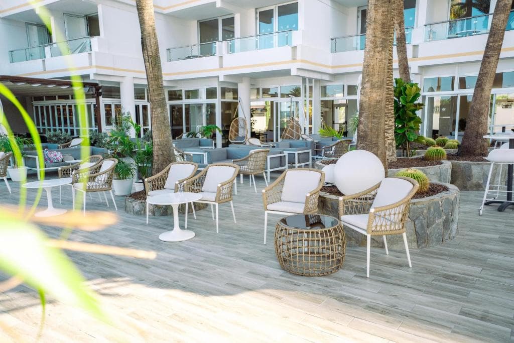 Coral Ocean View - 4