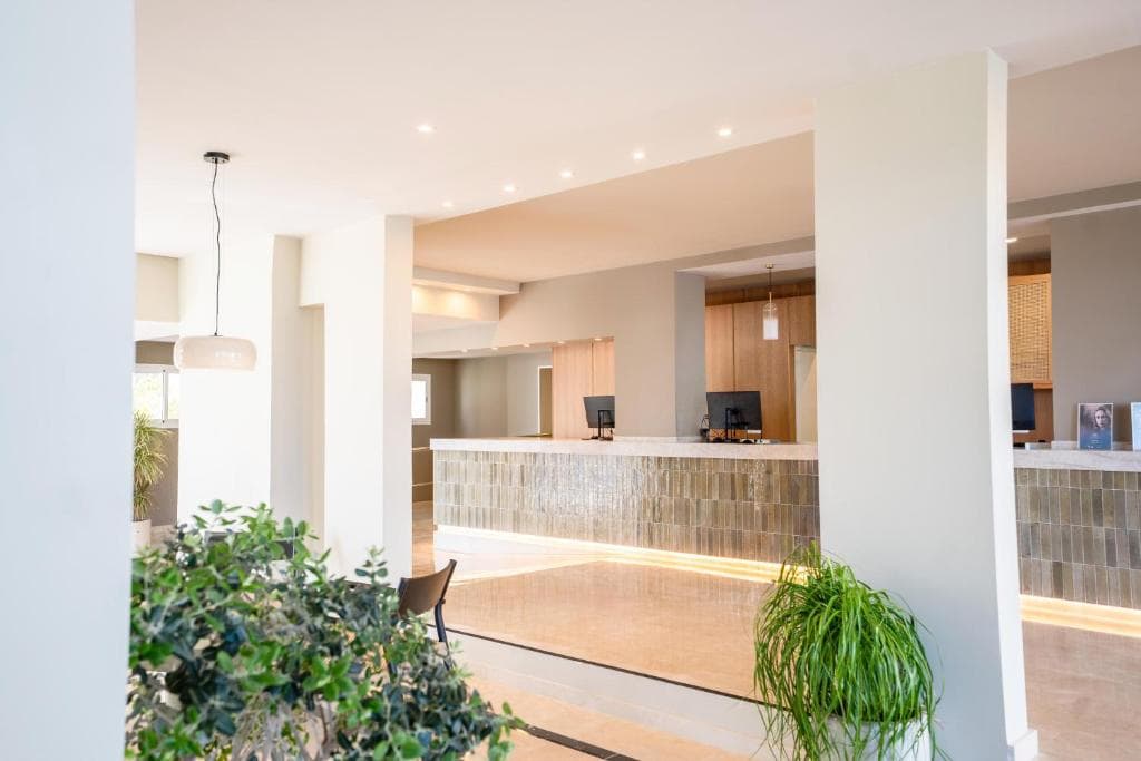 Coral Ocean View - 13