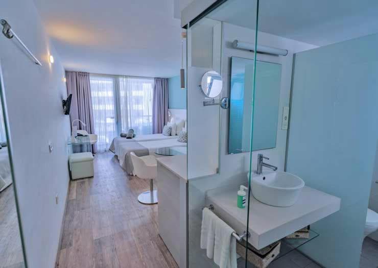 Coral Ocean View - 35