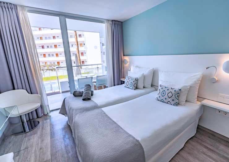 Coral Ocean View - 37