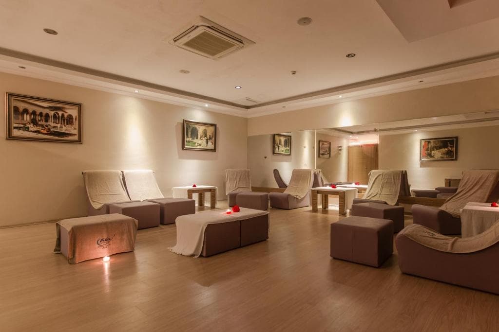 Aes Club Hotel - 8