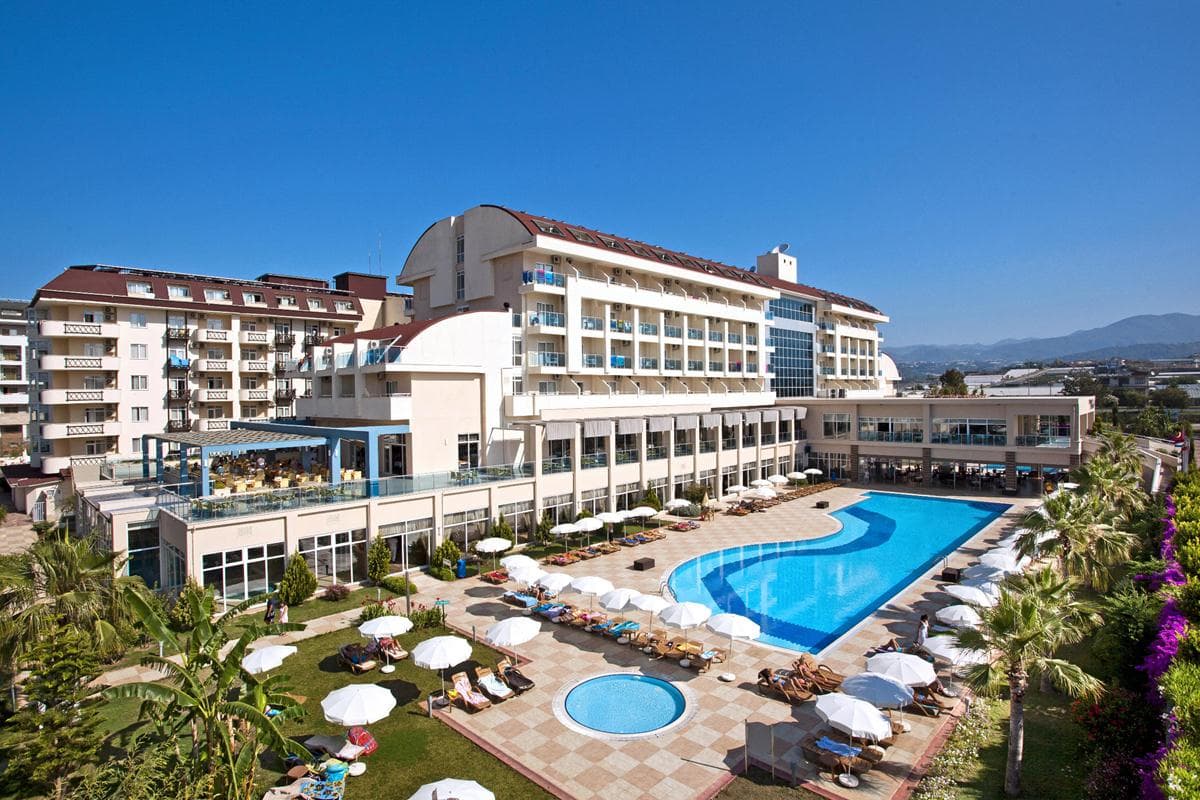 Solivia Hotel (ex. Titan Select Hotel) - 1