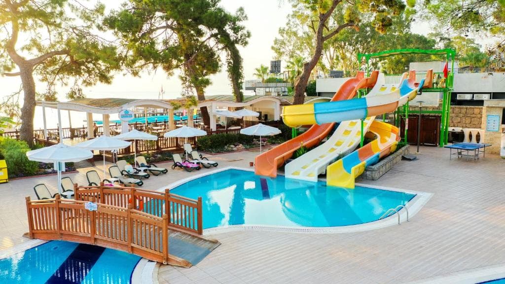 Charter Antalya - Hotel CRYSTAL AURA BEACH RESORT & SPA - 3