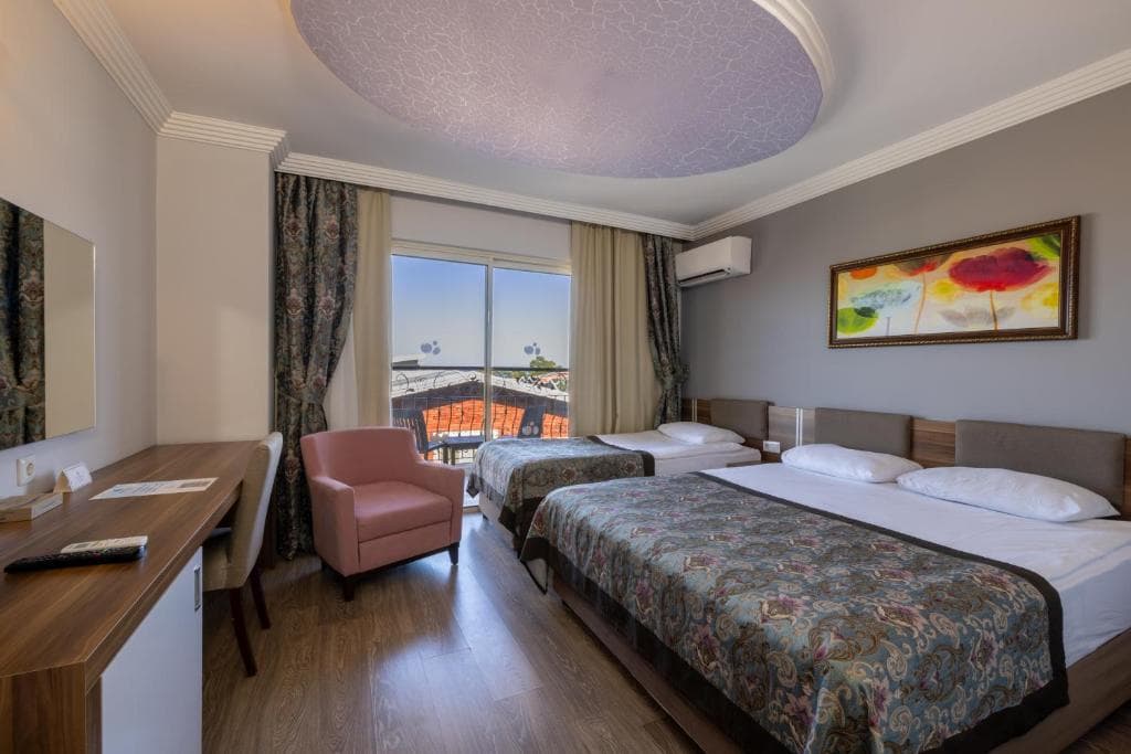Charter Antalya - Hotel CRYSTAL AURA BEACH RESORT & SPA - 11