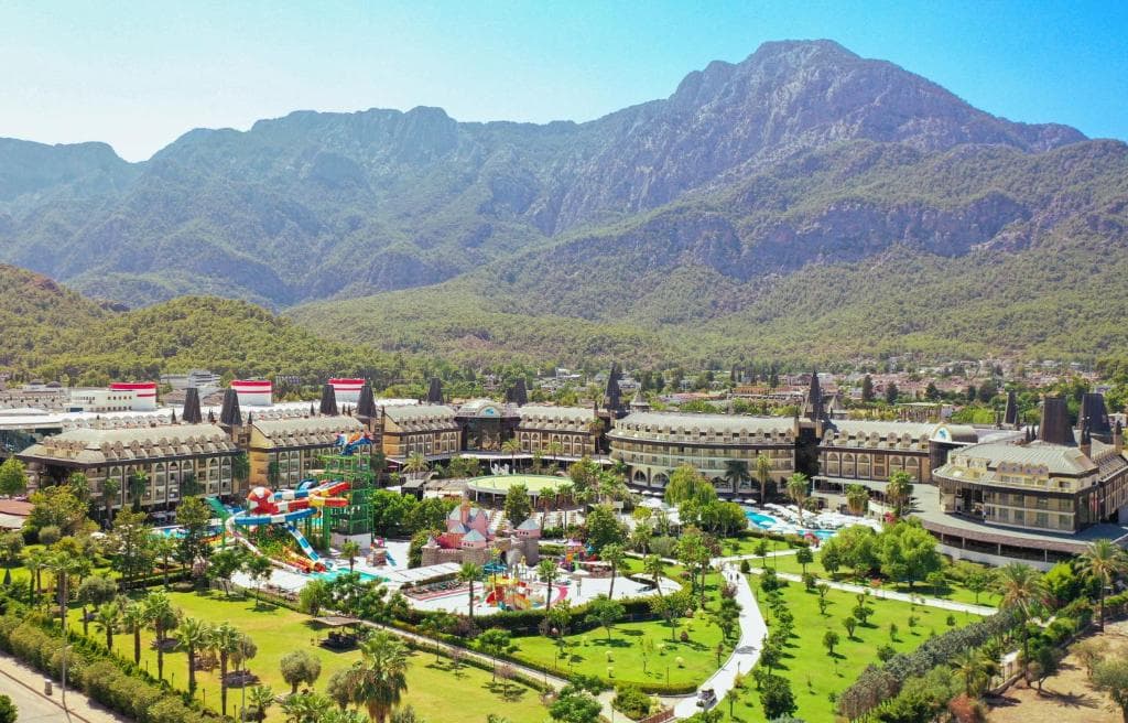 Charter Antalya - Crystal Prestige RESORT HOTEL