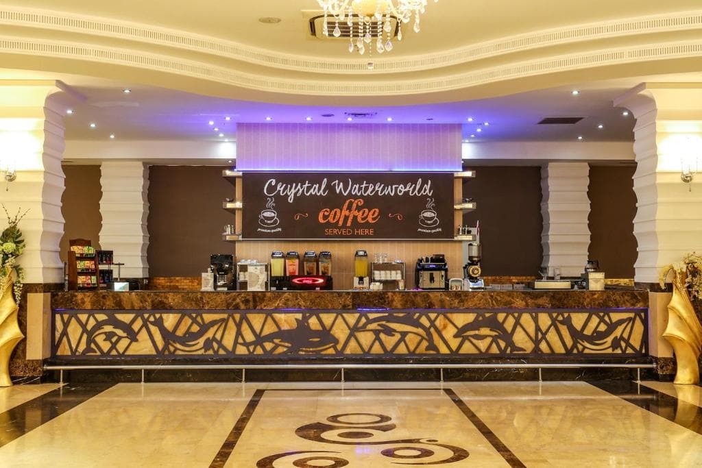 Crystal Waterworld Resort & Spa - 9