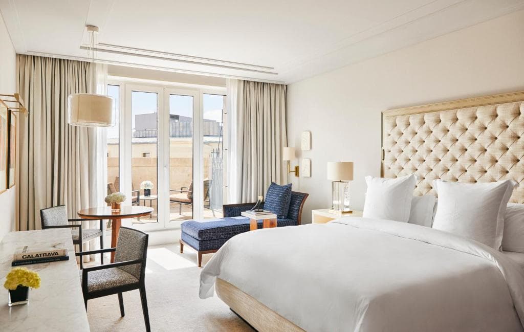 Four Seasons Hotel Madrid - 21