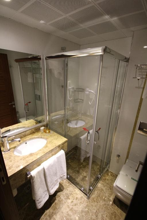 Hotel Grand Washington - 37
