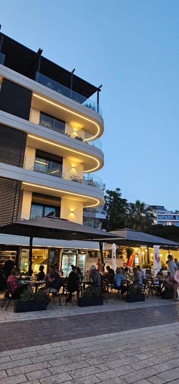 Hotel Lion Gate - 20