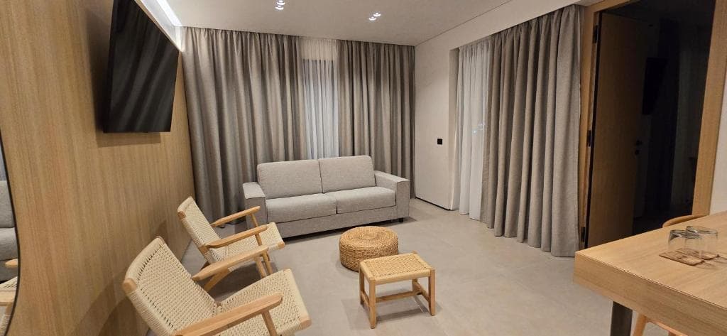 Hotel Lion Gate - 29