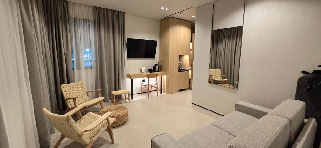 Hotel Lion Gate - 32