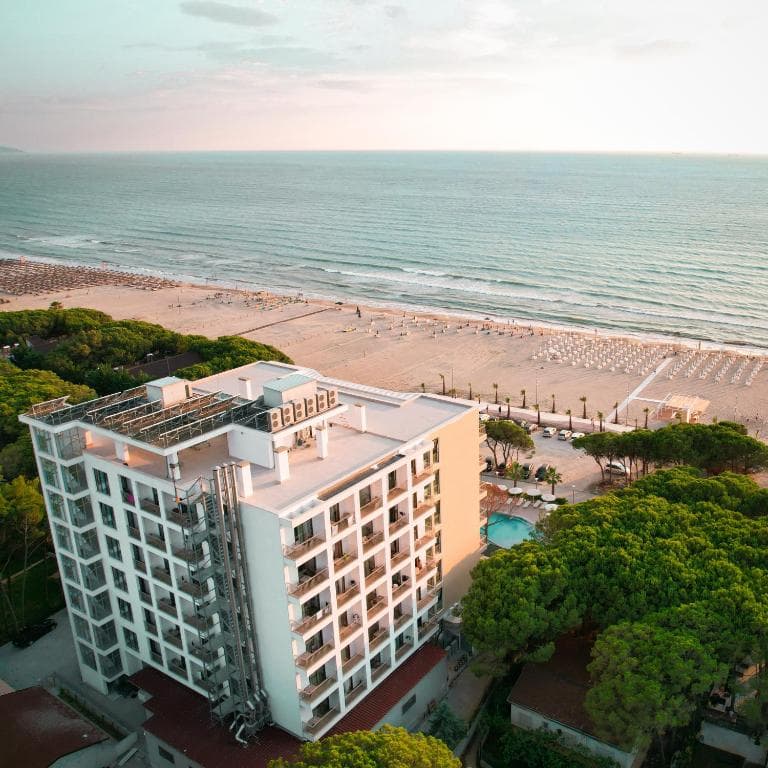 Fllad Resort & SPA - 44