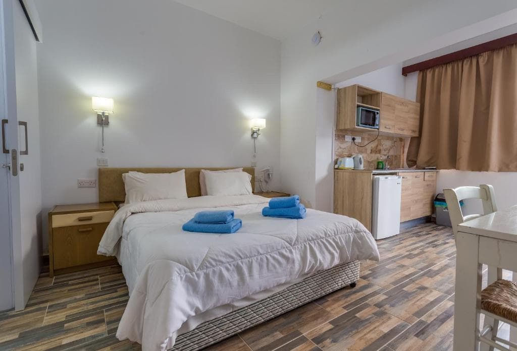 Antonis G. Hotel Apartments - 2