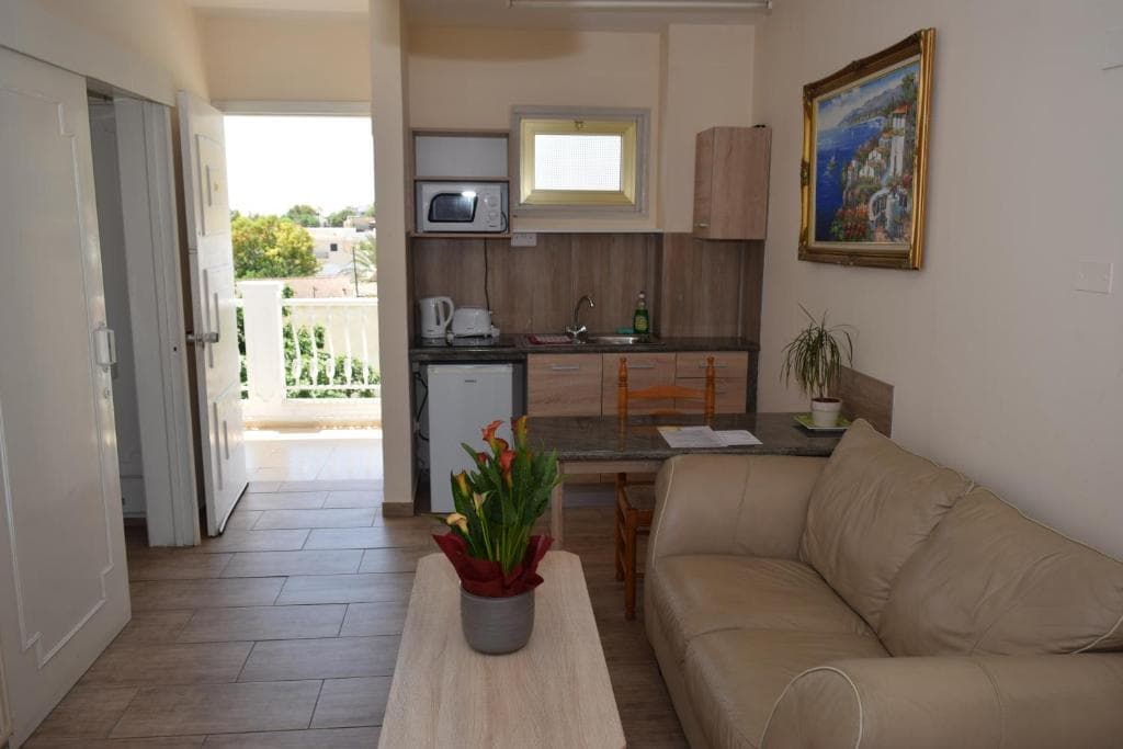 Antonis G. Hotel Apartments - 19