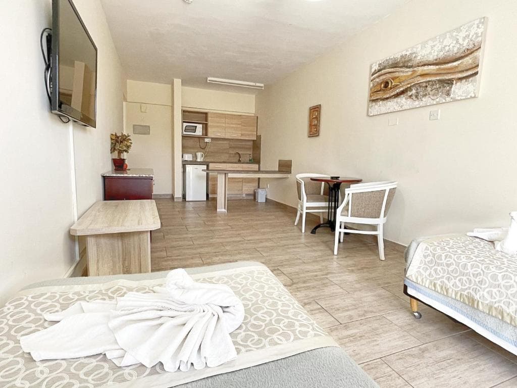 Antonis G. Hotel Apartments - 29