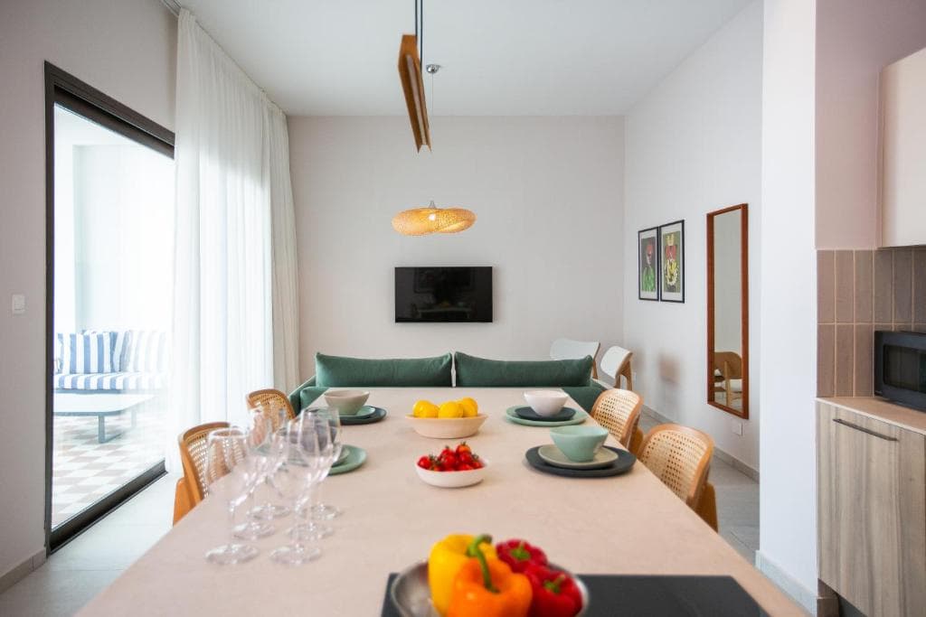 LIV & CO Suites & Villas - 14