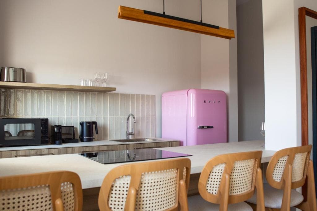 LIV & CO Suites & Villas - 19