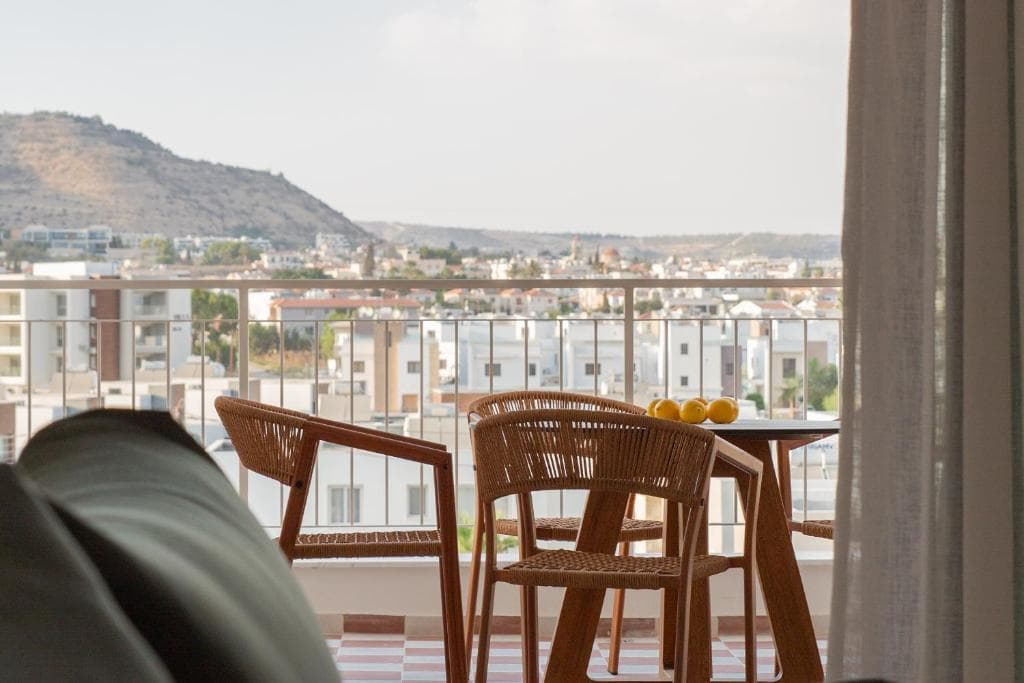 LIV & CO Suites & Villas - 29