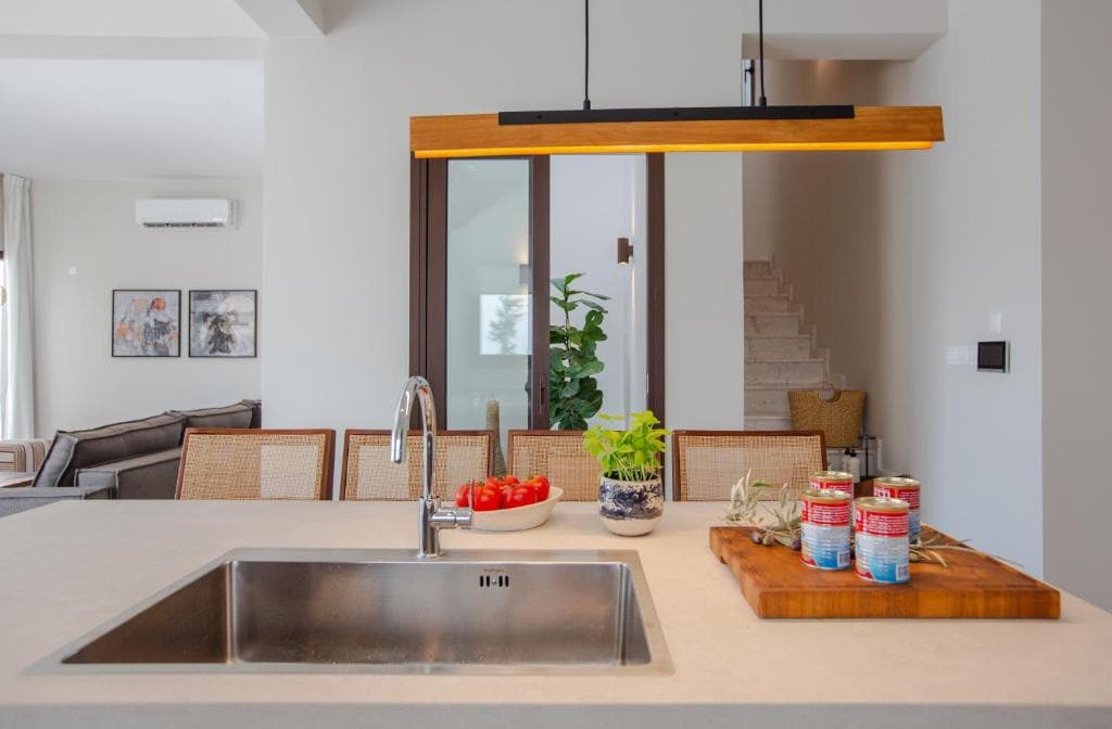 LIV & CO Suites & Villas - 32