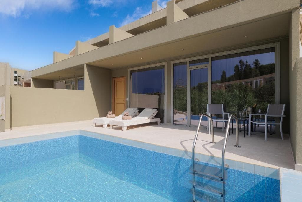 Mythos Panorama - Adults Only - 1