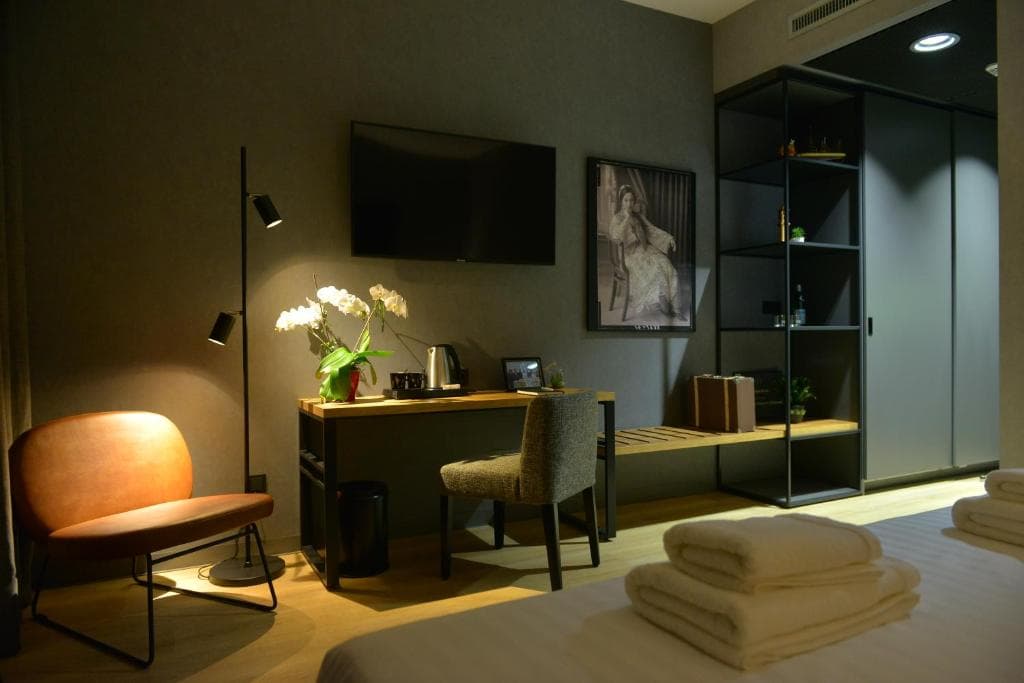 Hotel MK Tirana - 12