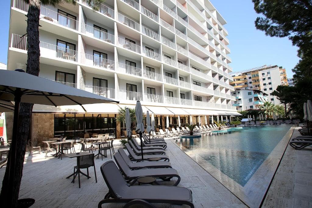 Durres Bay Hotel - 9