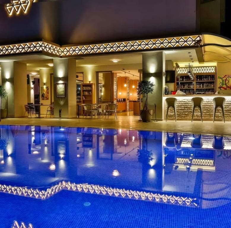 Aurasia Design Hotel - 19
