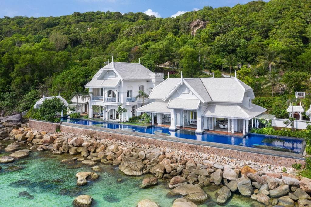 JW Marriott Phu Quoc Emerald Bay Resort & Spa - 1