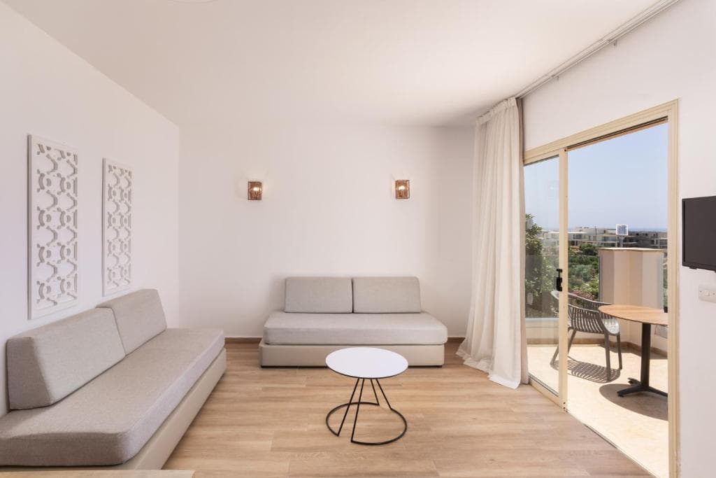 Hotel Atlantica Akteon - 38