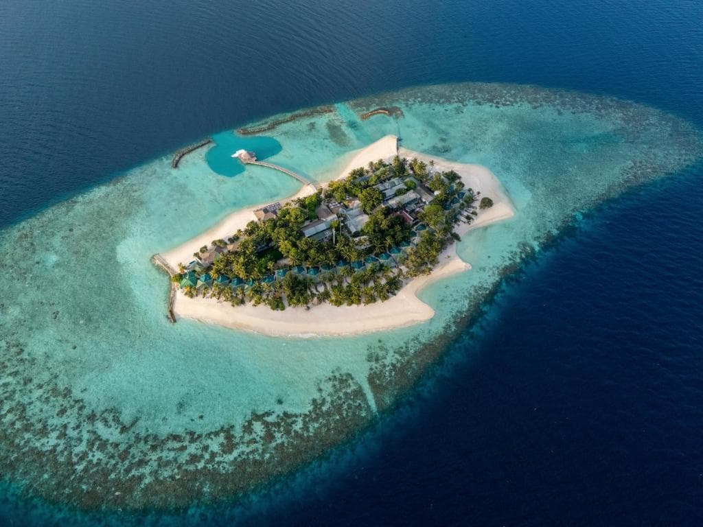 ERI Maldives (ex. Eriyadu Island Resort) - 1