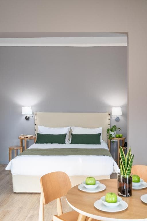 Chroma Fashion Rooms & Apartments Athens - 23