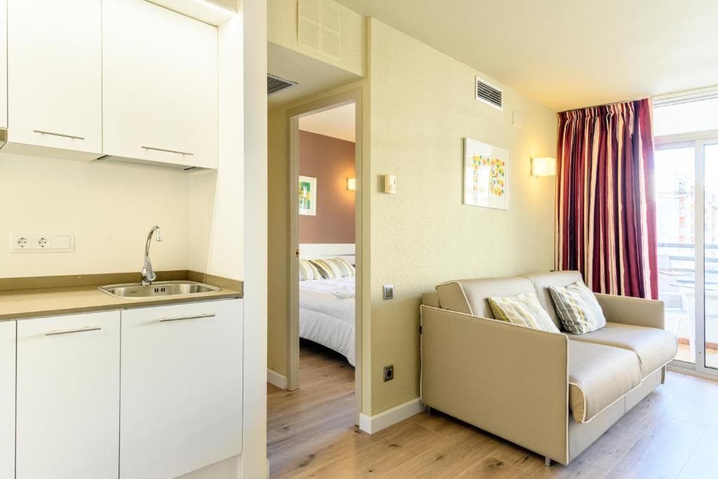 Barcelona - Medplaya Aparthotel Esmeraldas - 22