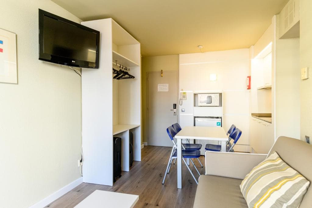 Barcelona - Medplaya Aparthotel Esmeraldas - 23