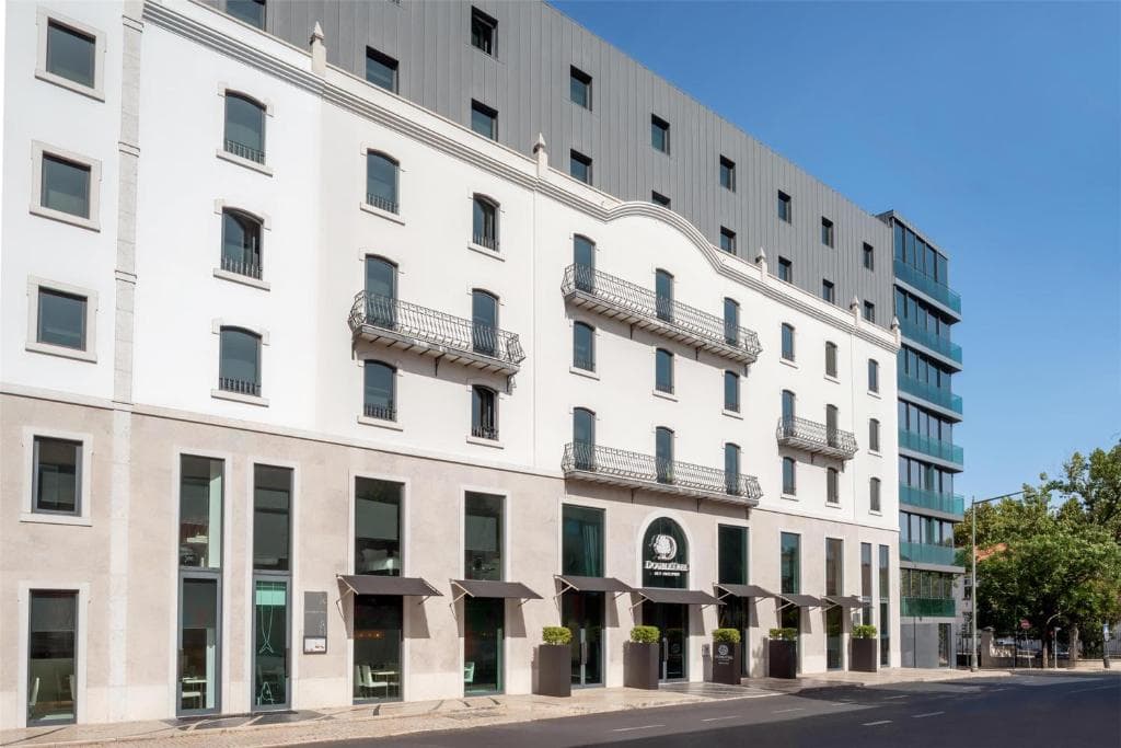 DoubleTree by Hilton Lisbon Fontana Park - 1