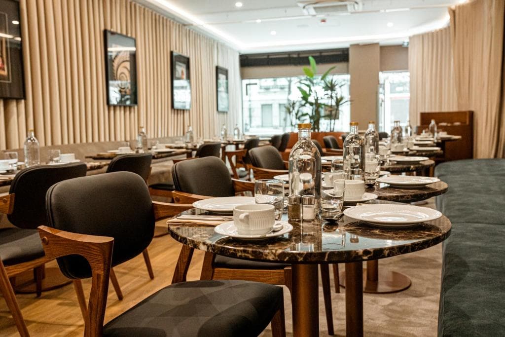 Next Level Premium Hotels - 11