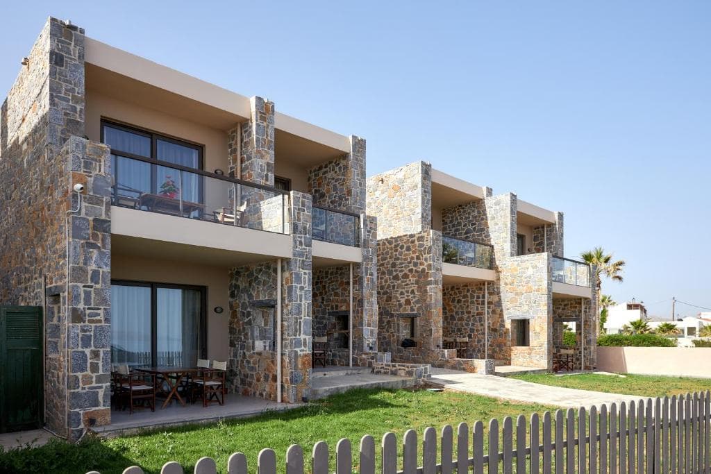Creteco Hotel & Suites - 1