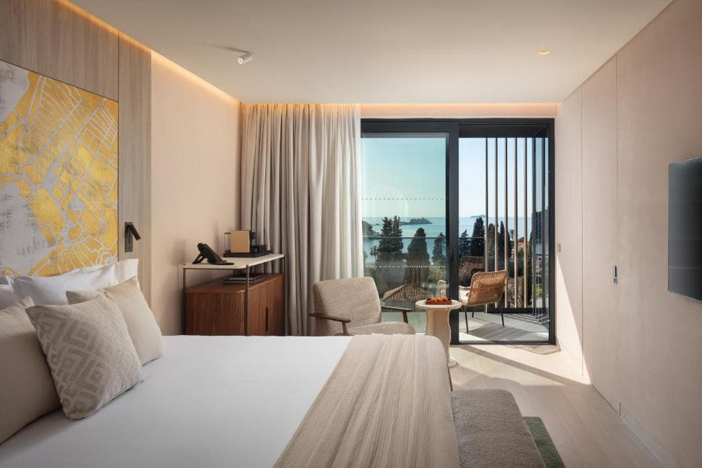 Hotel Sumratin - 9