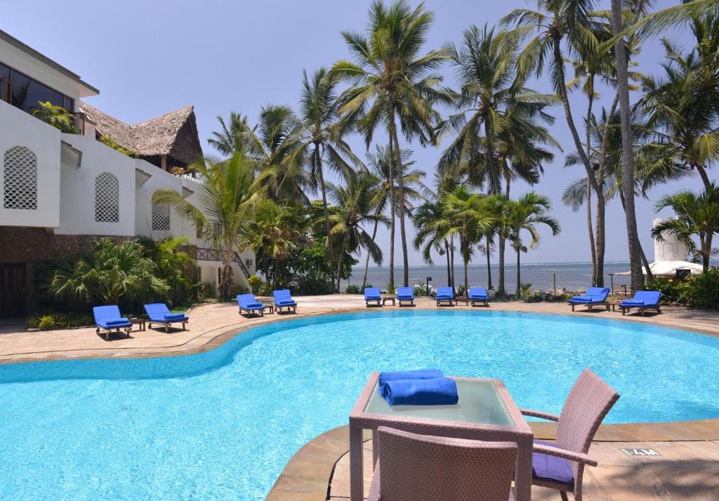 Safari Kenya si plaja Mombasa - Hotel Severin Sea Lodge 4*